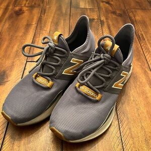 New Balance Men's Gray and Gold Sneakers